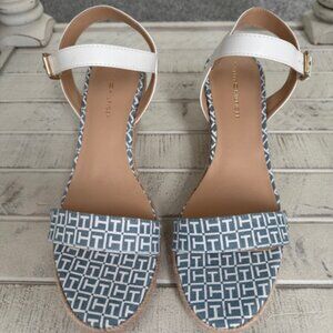 NEW Tommy Hilfiger White and Blue Espadrille Wedge Sandals.  Size 11 Womens.